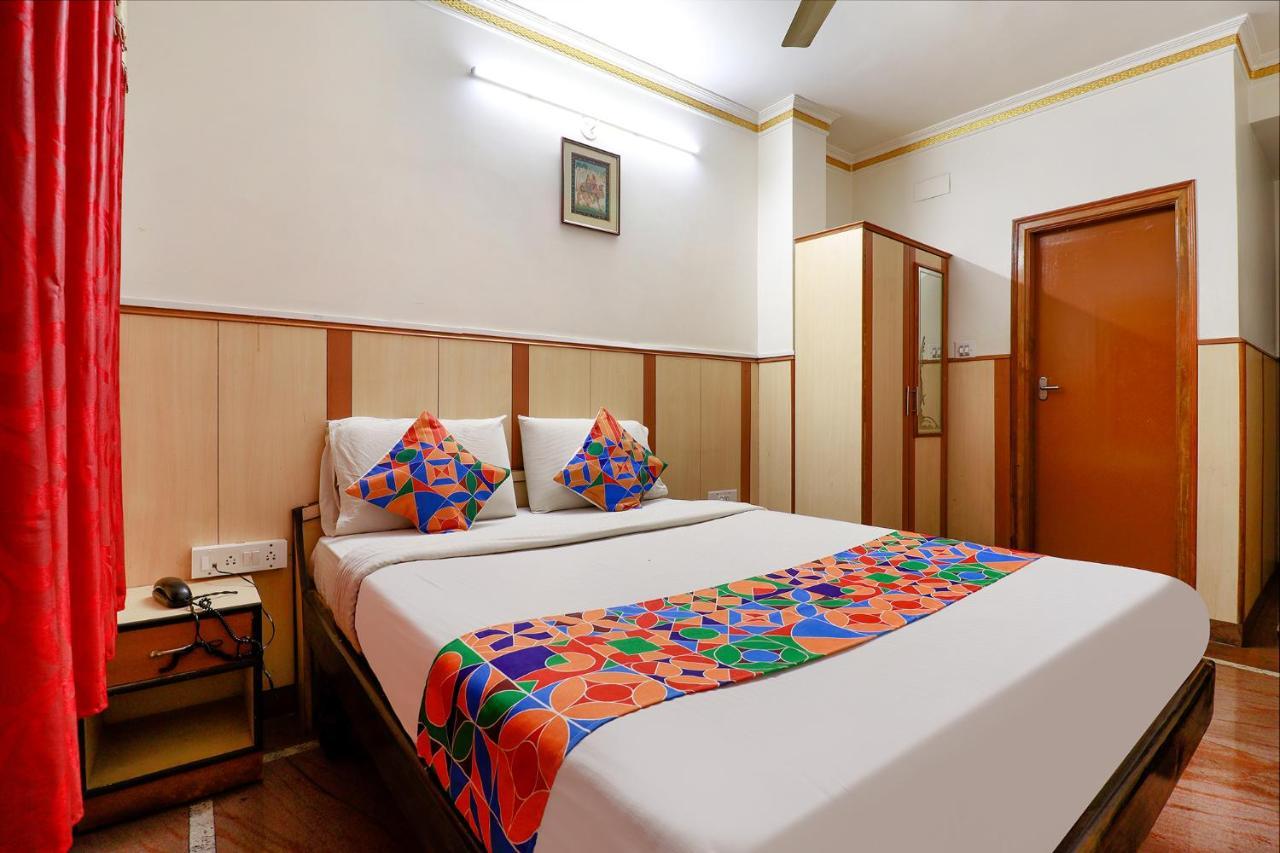 FabHotel Shivaals Residency Bangalore Buitenkant foto