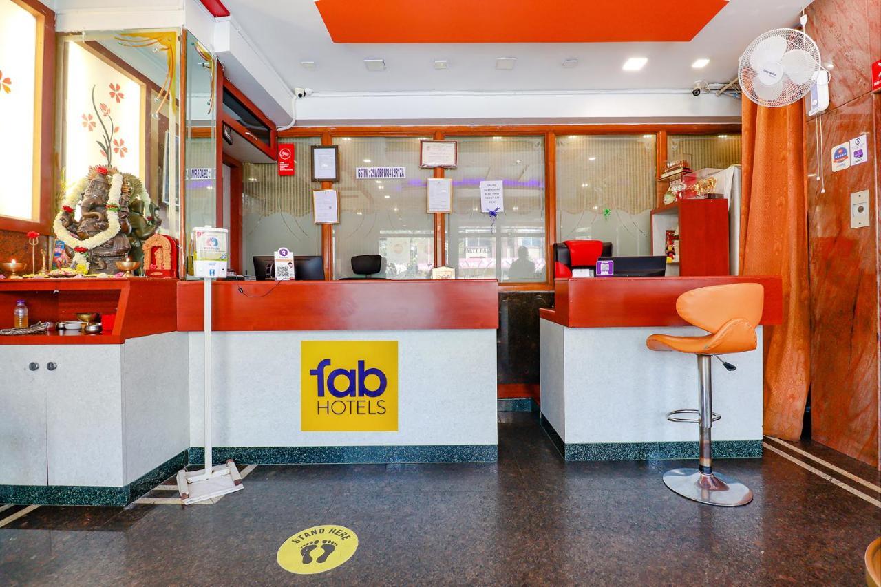 FabHotel Shivaals Residency Bangalore Buitenkant foto
