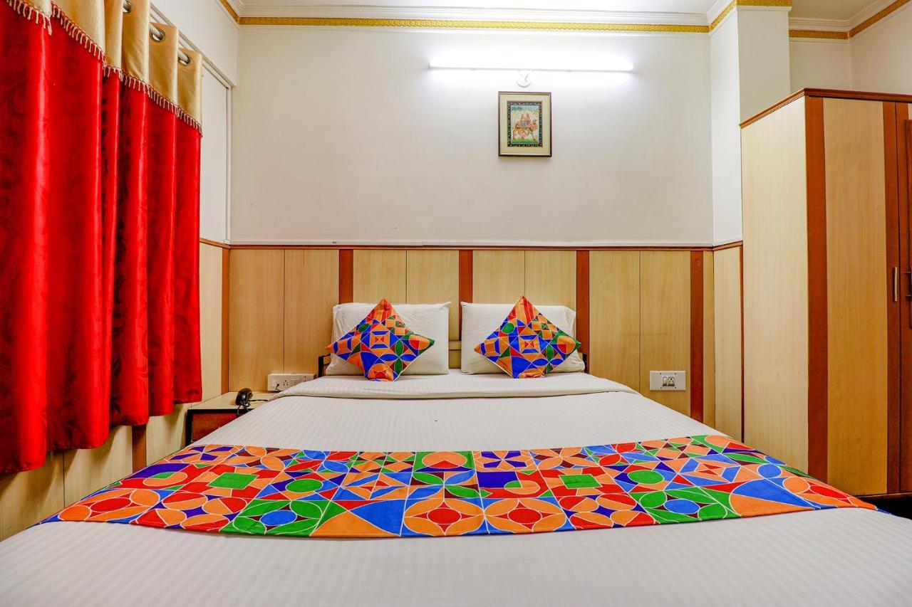 FabHotel Shivaals Residency Bangalore Buitenkant foto