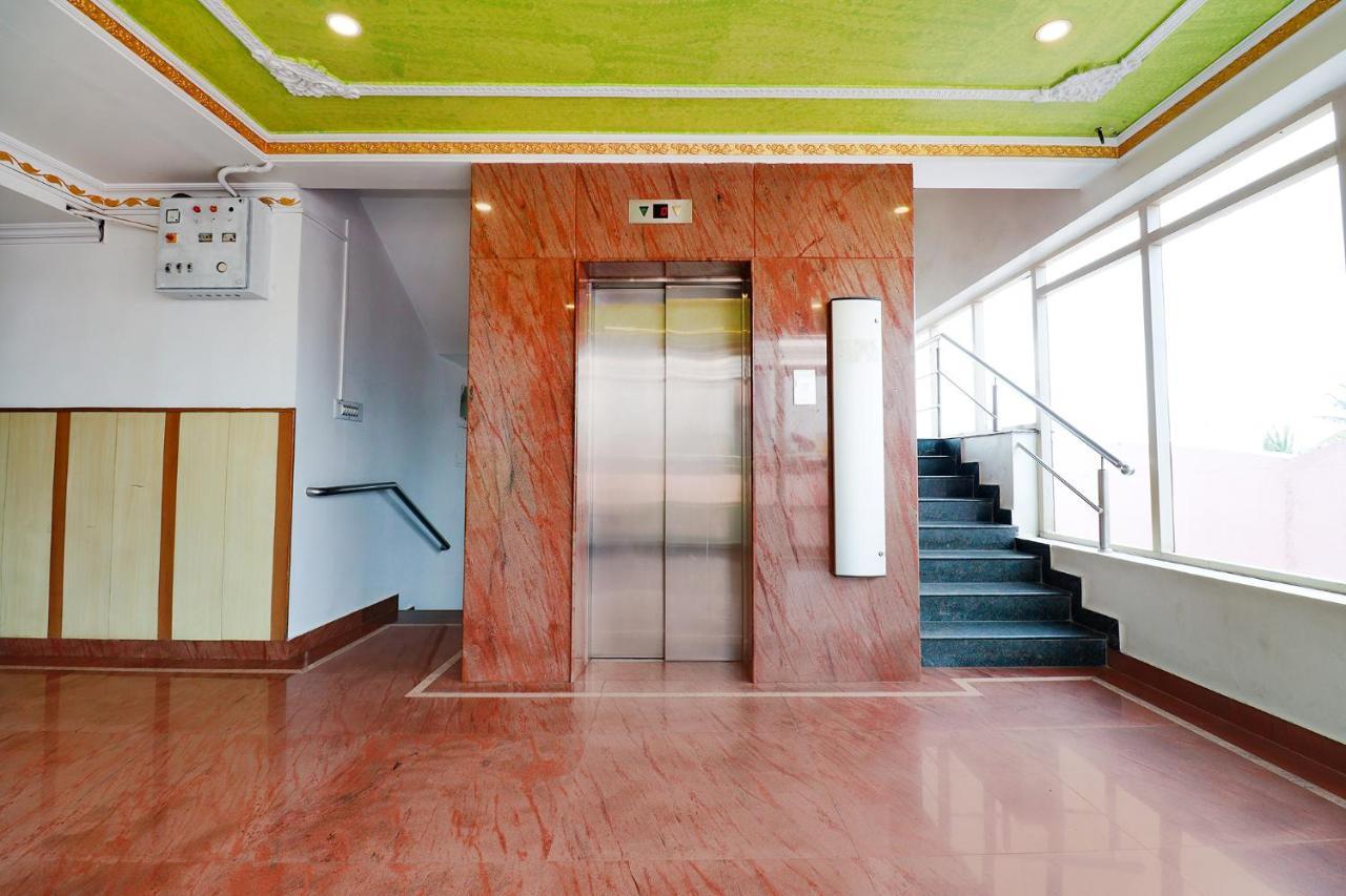 FabHotel Shivaals Residency Bangalore Buitenkant foto