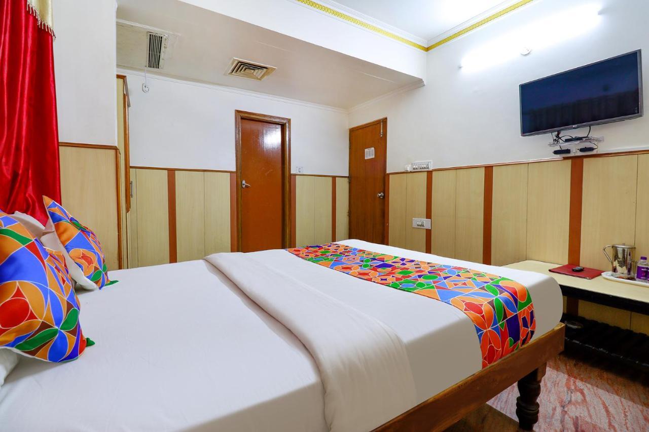 FabHotel Shivaals Residency Bangalore Buitenkant foto