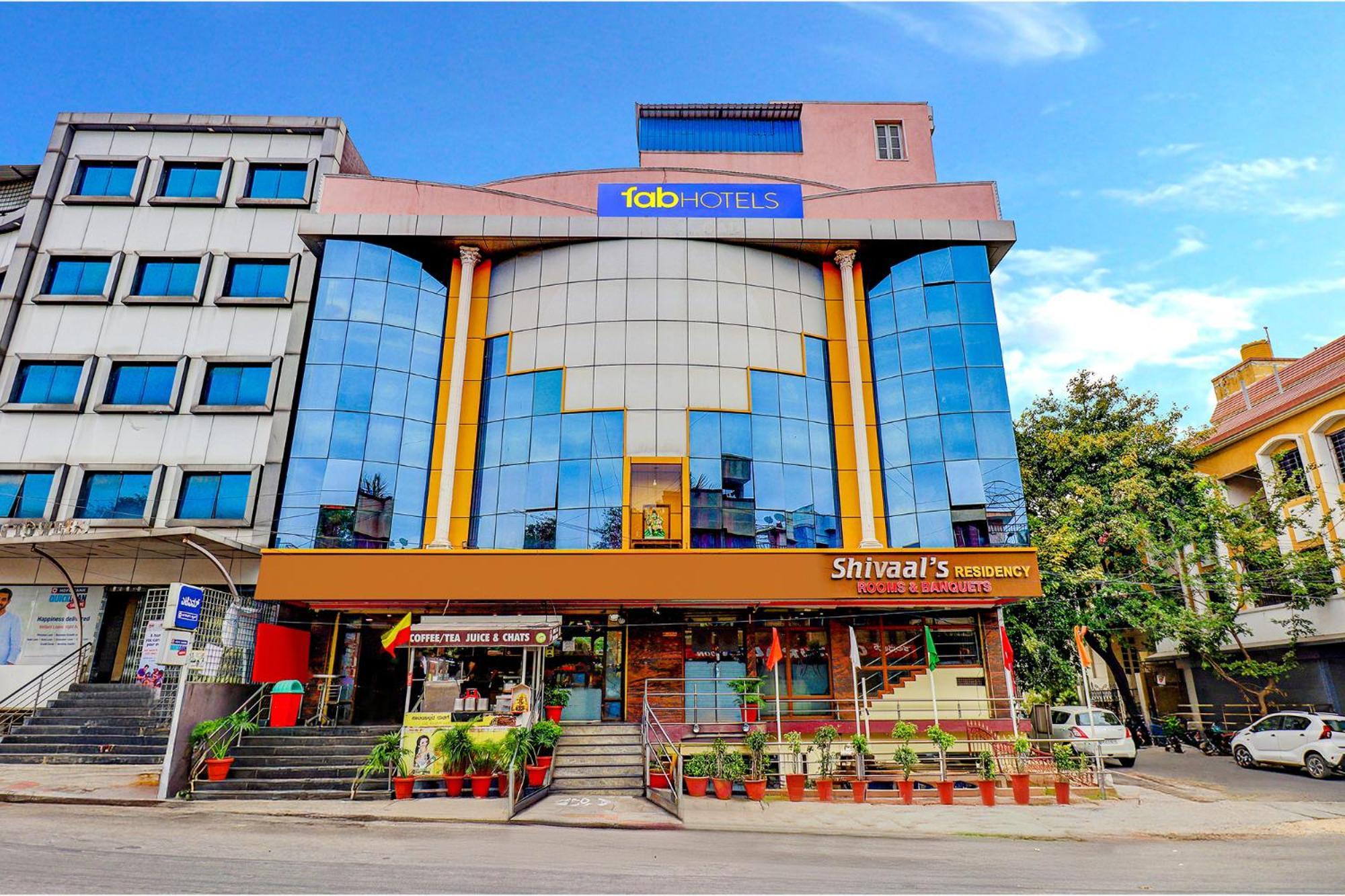 FabHotel Shivaals Residency Bangalore Buitenkant foto