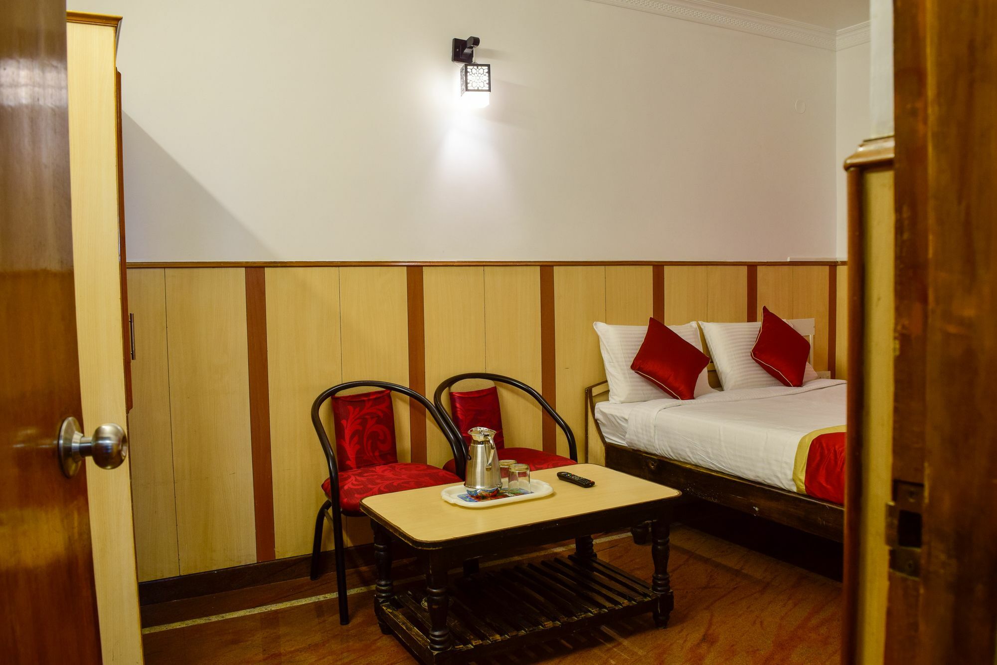 FabHotel Shivaals Residency Bangalore Buitenkant foto
