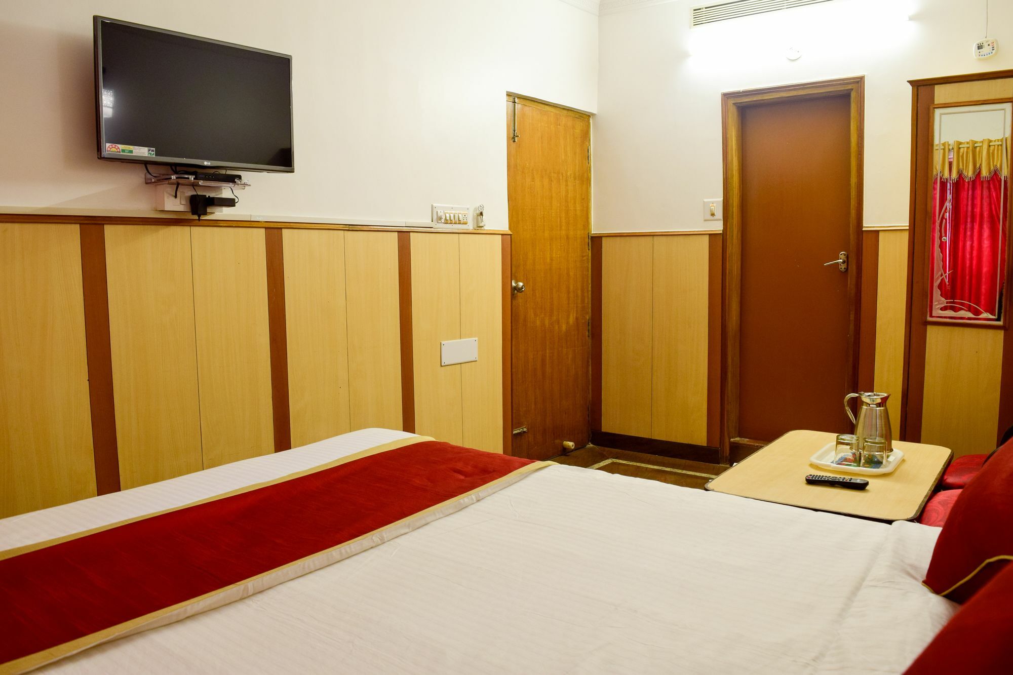 FabHotel Shivaals Residency Bangalore Buitenkant foto