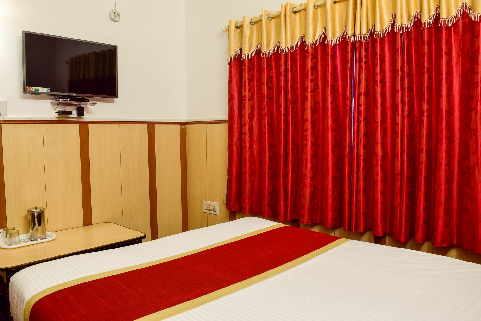 FabHotel Shivaals Residency Bangalore Buitenkant foto